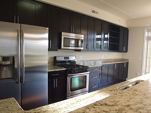 4th image of 435 W Wood St Unit 201