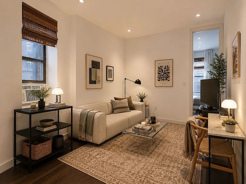 1st image of 139 Mulberry St #17A