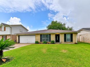 9903 Blue Bird St, La Porte, TX 77571