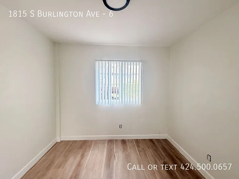 1815 S Burlington Ave #6 — Photo 10