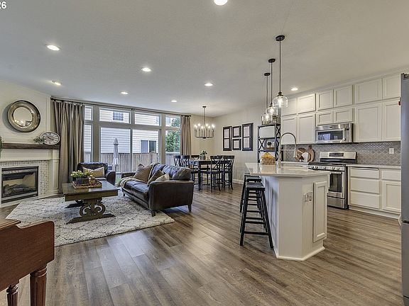 2nd image of 2084 SE 48th Ave