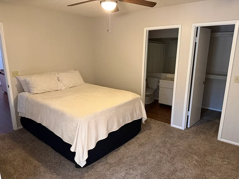 Shoshone Dr — Photo 12