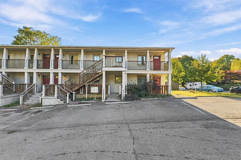 1500 Luttrell St #5