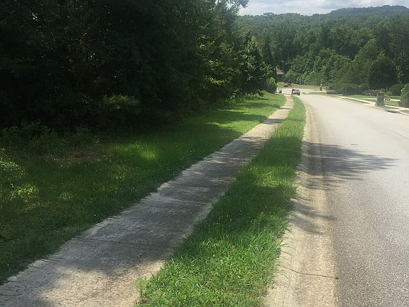 2nd image of 4667 Manor Dr Lot 8