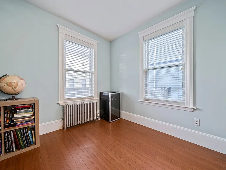 99 Yeomans Ave — Photo 11