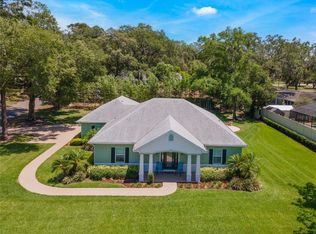 6822 Oneida Dr, Mount Dora, FL 32757