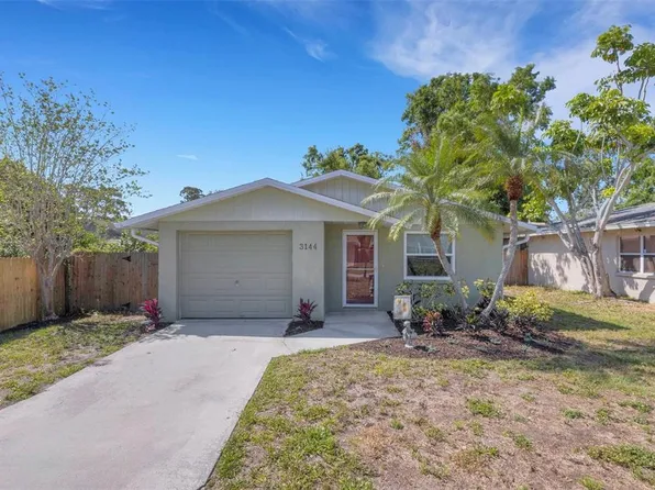 3144 Elmer St, Sarasota, FL 34231