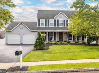 112 August Ln, Lansdale, PA 19446