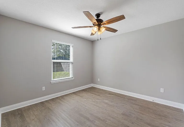 4628 Dove Way — Photo 19