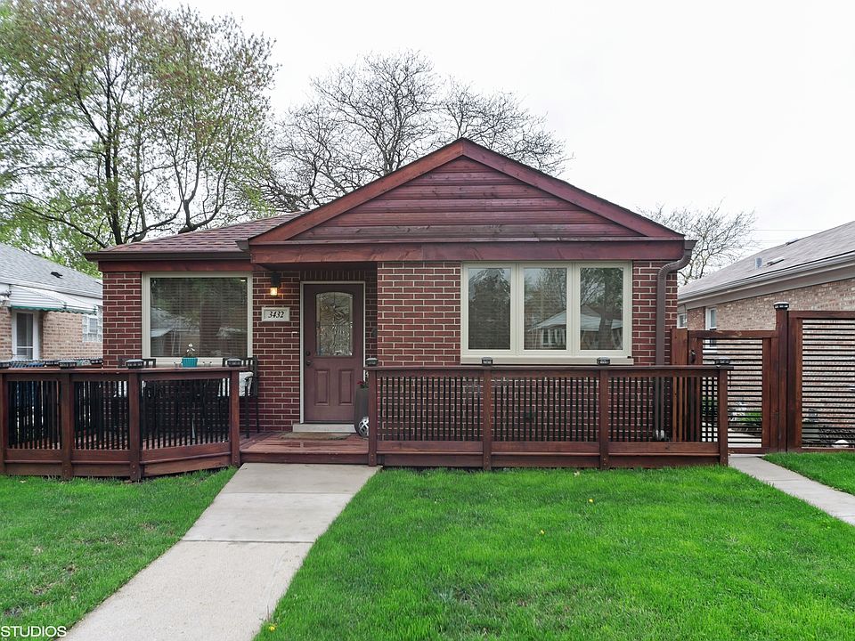 1st image of 3432 Louis St