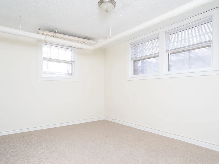 3611 Bryant Ave S — Photo 8