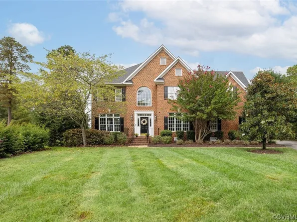 6052 Renwick Dr, Glen Allen, VA 23059