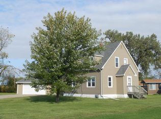 510 Homewood Dr N, Welcome, MN 56181