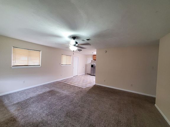5th image of 106 Ivy St