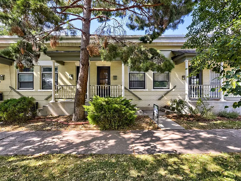 135 E Exposition Ave — Photo 1