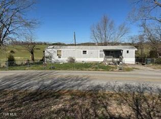 955 Stone Dam Rd, Chuckey, TN 37641