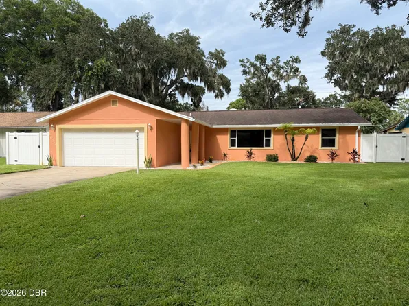1013 Indian Oaks E, Daytona Beach, FL 32117
