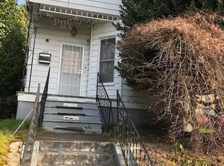 209 NE Monroe St, Portland, OR 97212