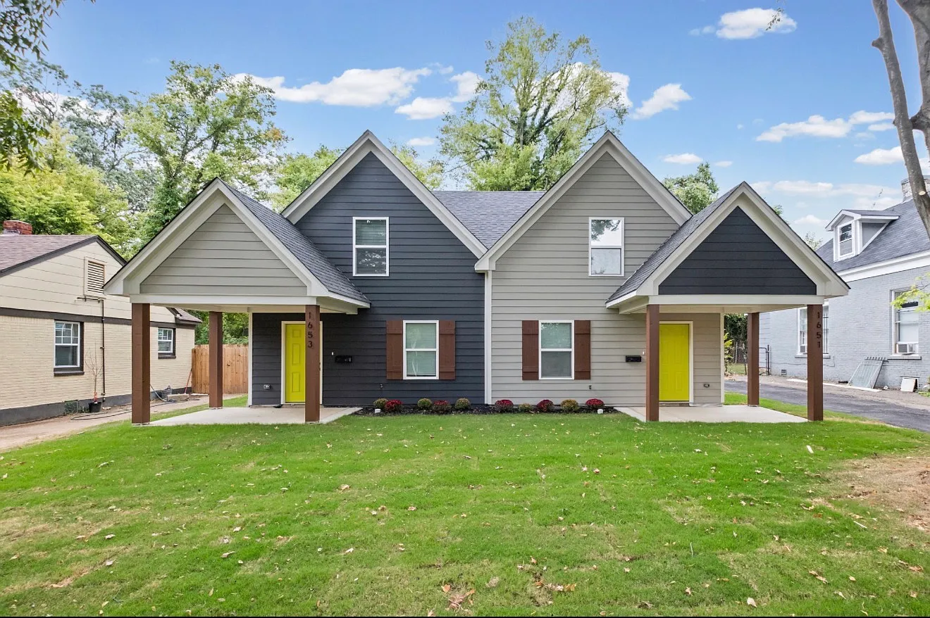 2 bed, 1.5 bath, 1000 sqft, $1,250 — Photo 1
