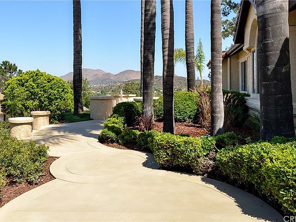 4th image of 1050 Antelope Pl