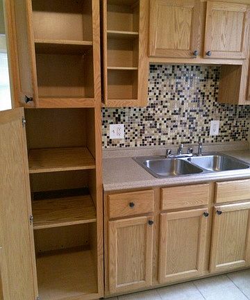 3rd image of 949 N Leamington Ave