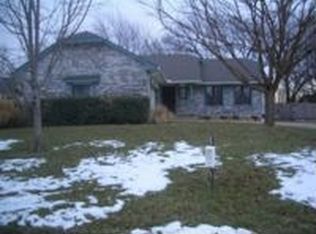 1222 Briarwood Ct, Derby, KS 67037