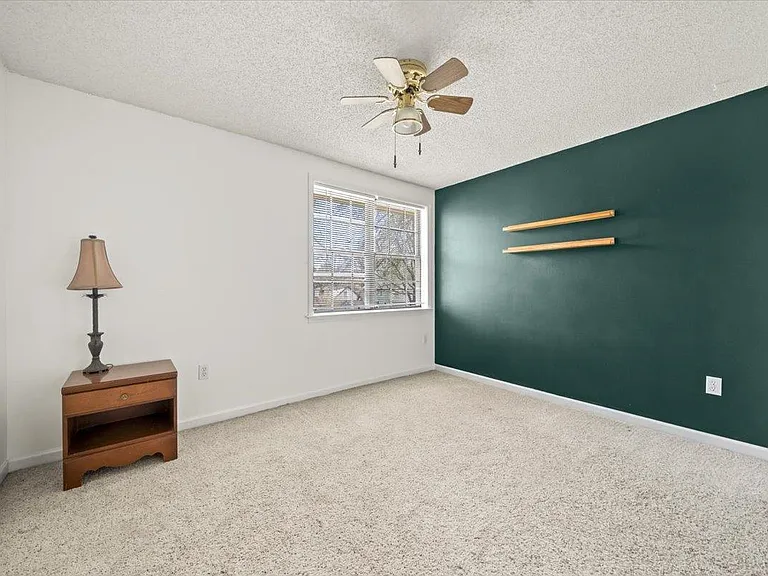 676 Hermitage Trail Dr — Photo 16