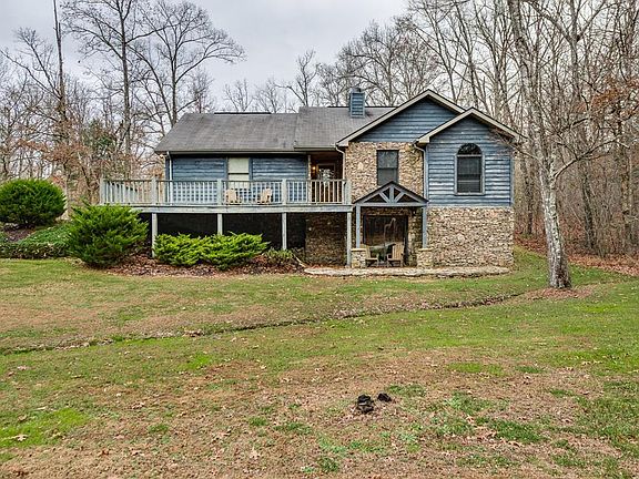 2nd image of 690 Peachtree Dr