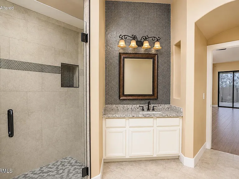 8331 E Cactus Wren Rd — Photo 21