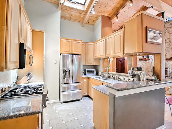 4th image of 18187 Zella Ct