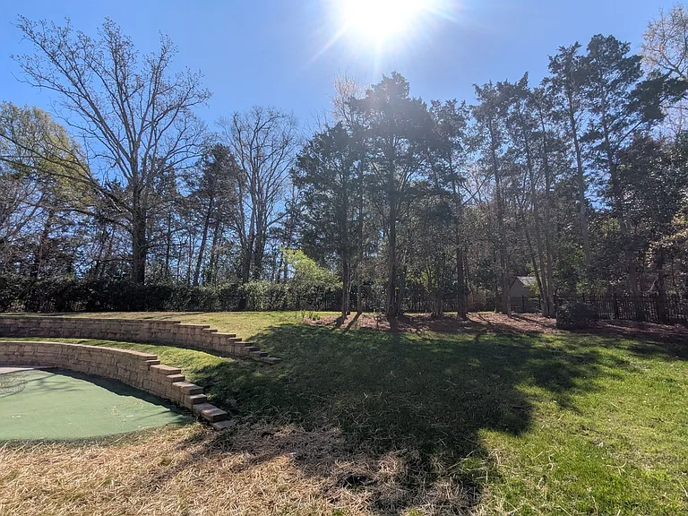 7894 Woodmere Dr — Photo 4