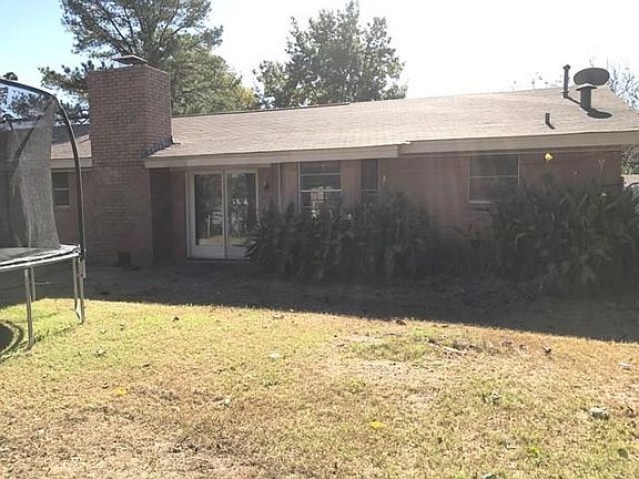 4th image of 1905 SE 10th St