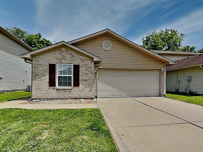 1st image of 4440 Riverbrook Ln
