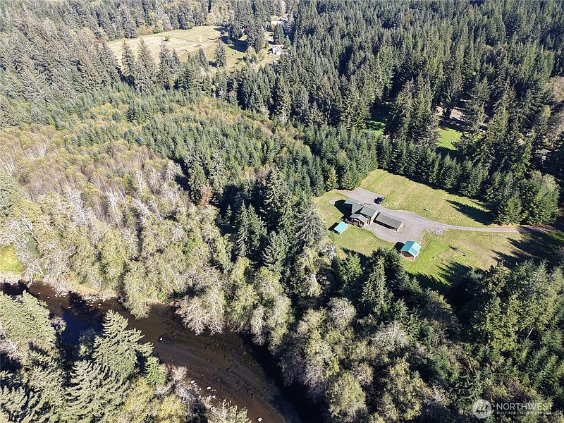 2nd image of 1120 Big Pine Way