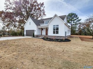 15123 E Limestone Rd, Harvest, AL 35749