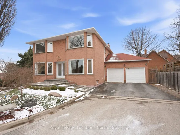6525 Snow Goose Ln, Mississauga, ON L5N 5H2