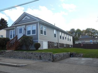 12 Benedict Rd, Worcester, MA 01604