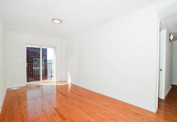 3rd image of 230 Troutman St APT 2A