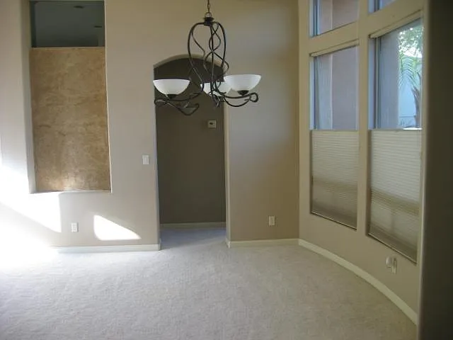 35 W Beryl Ave — Photo 21