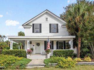 1215 Prince St, Beaufort, SC 29902