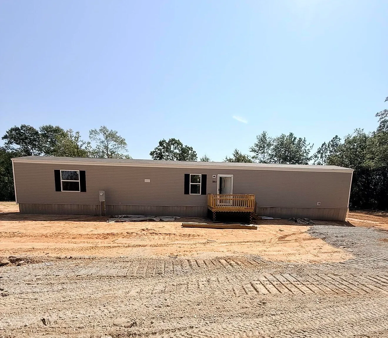 3 bed, 2.0 bath, 1100 sqft, $1,300 — Photo 1