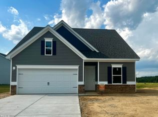 1909 Fireside Ln, Fayetteville, NC 28312