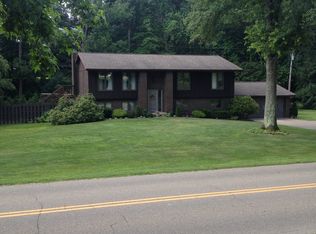 1693 Baltzley Valley Rd SE, New Philadelphia, OH 44663