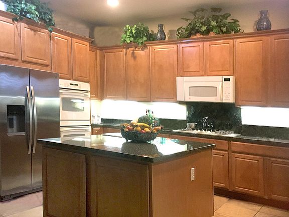 4th image of 80721 Camino San Lucas