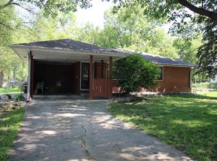 5804 Huntington Ave, Lincoln, NE 68507