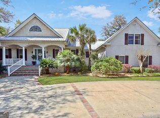 230 Harbor Pointe Dr, Brunswick, GA 31523