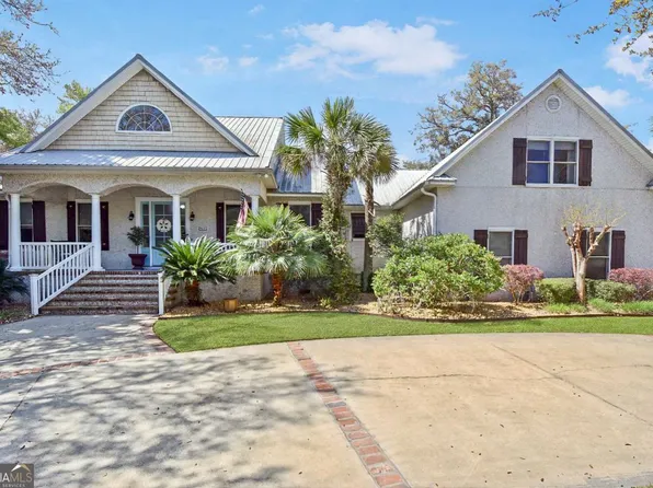 230 Harbor Pointe Dr, Brunswick, GA 31523