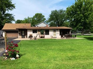 1823 E Park Pl, Arlington Heights, IL 60004