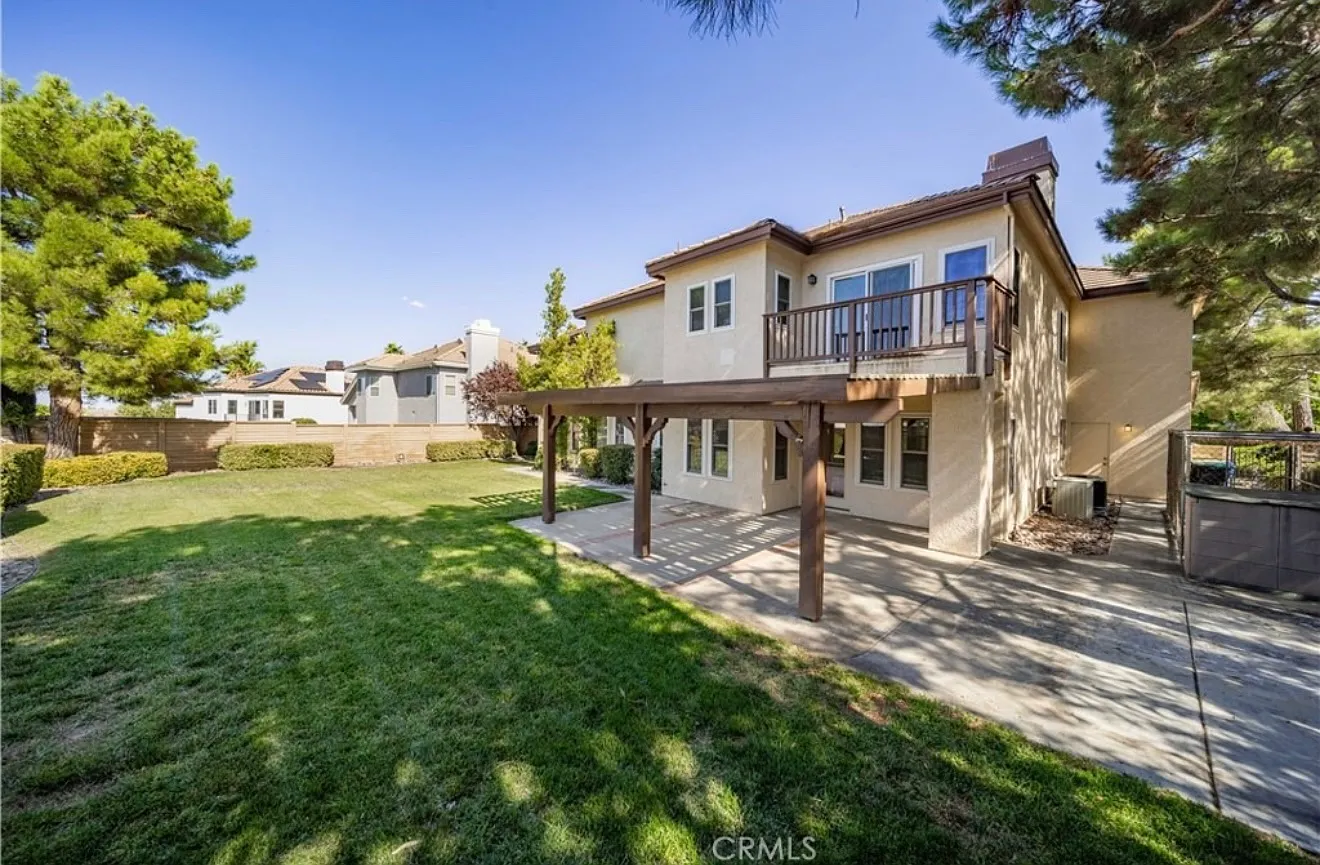 Round Hill Dr, Lancaster — Photo 3