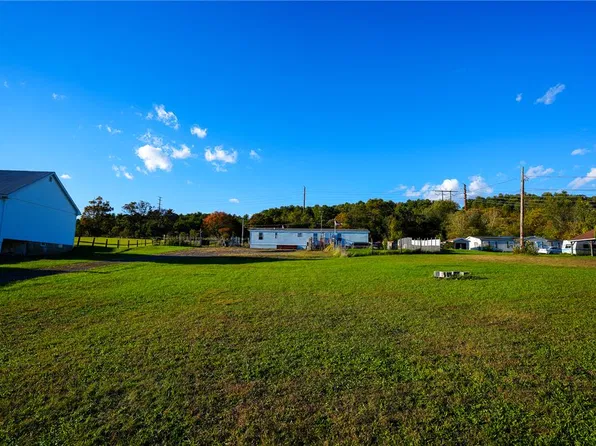 1940 Hahns Dairy Rd, Palmerton, PA 18071